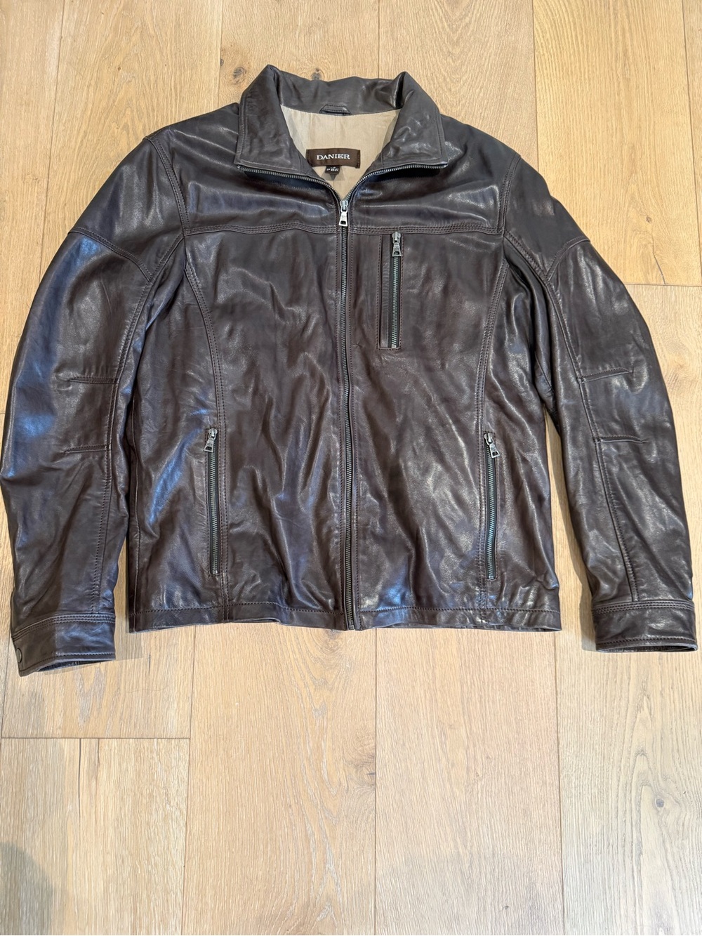 Danier Men’s Genuine Leather Jacket – Dark Brown – Size 42–44
